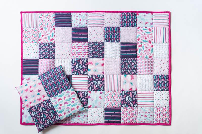 PATCHWORK DECKE - SCHMETTERLINGE