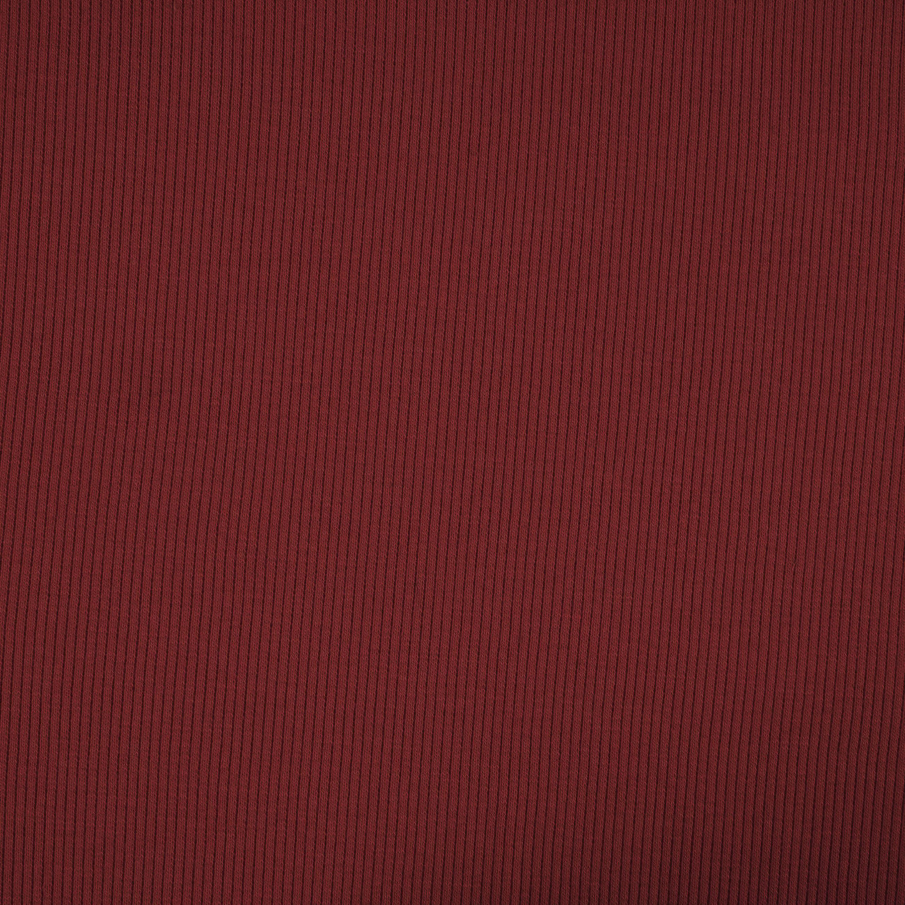 D-31 DUNKELROT - Strickware gerippt
