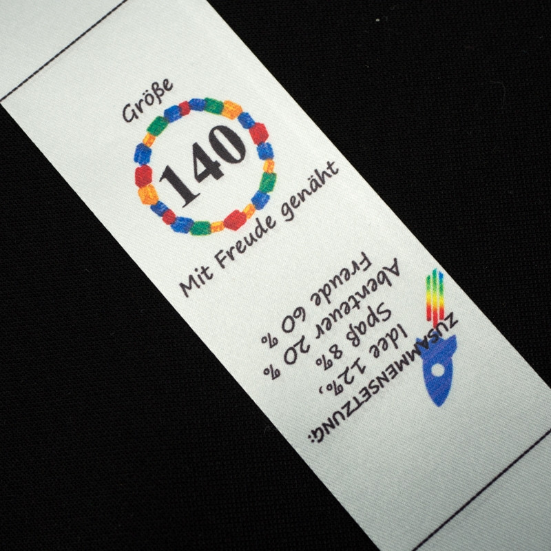 Jungs Textillabel DE - Größe 140 - 4 Stck Set