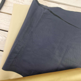 Paket mit Kunstleder (Skai) M.3