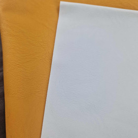 Paket mit Kunstleder (Skai) M.9