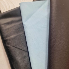 Paket mit Kunstleder (Skai) M.10