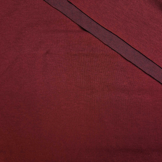 D-31 DUNKELROT - Punto Strickware