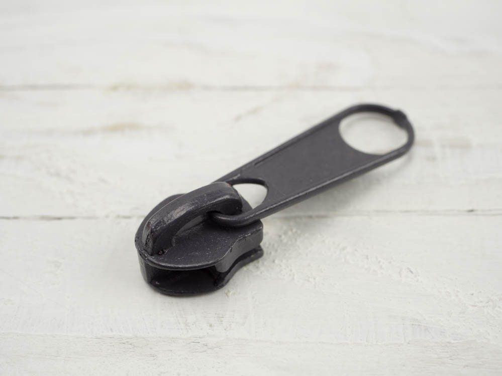 Slider for zipper tape 5mm - graphite 301