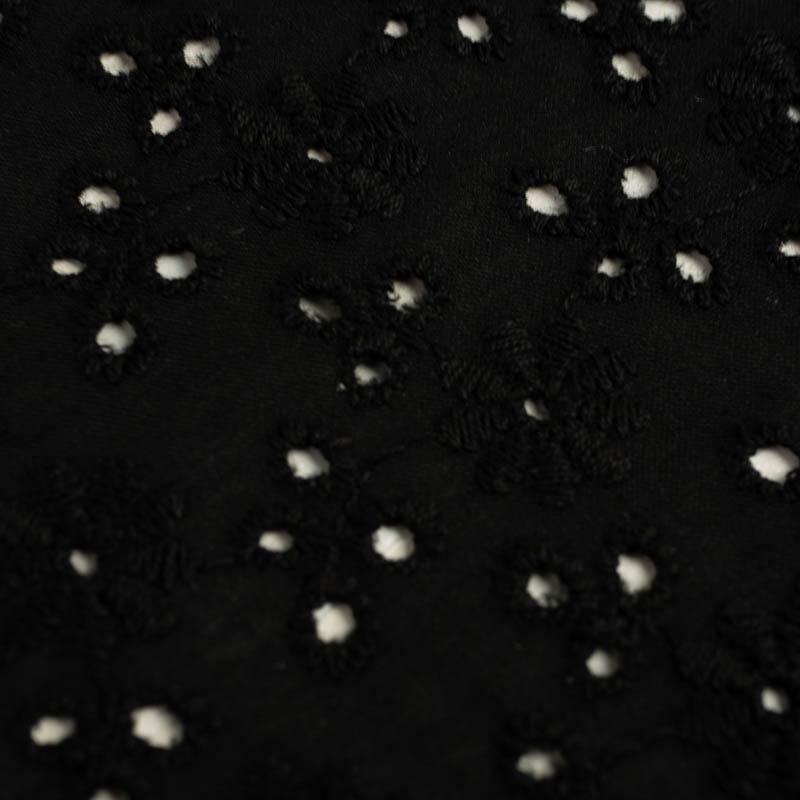 FLOWERS / black - Embroidered cotton fabric