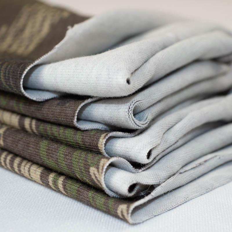 CAMOUFLAGE - scribble / brown - single jersey with elastane 