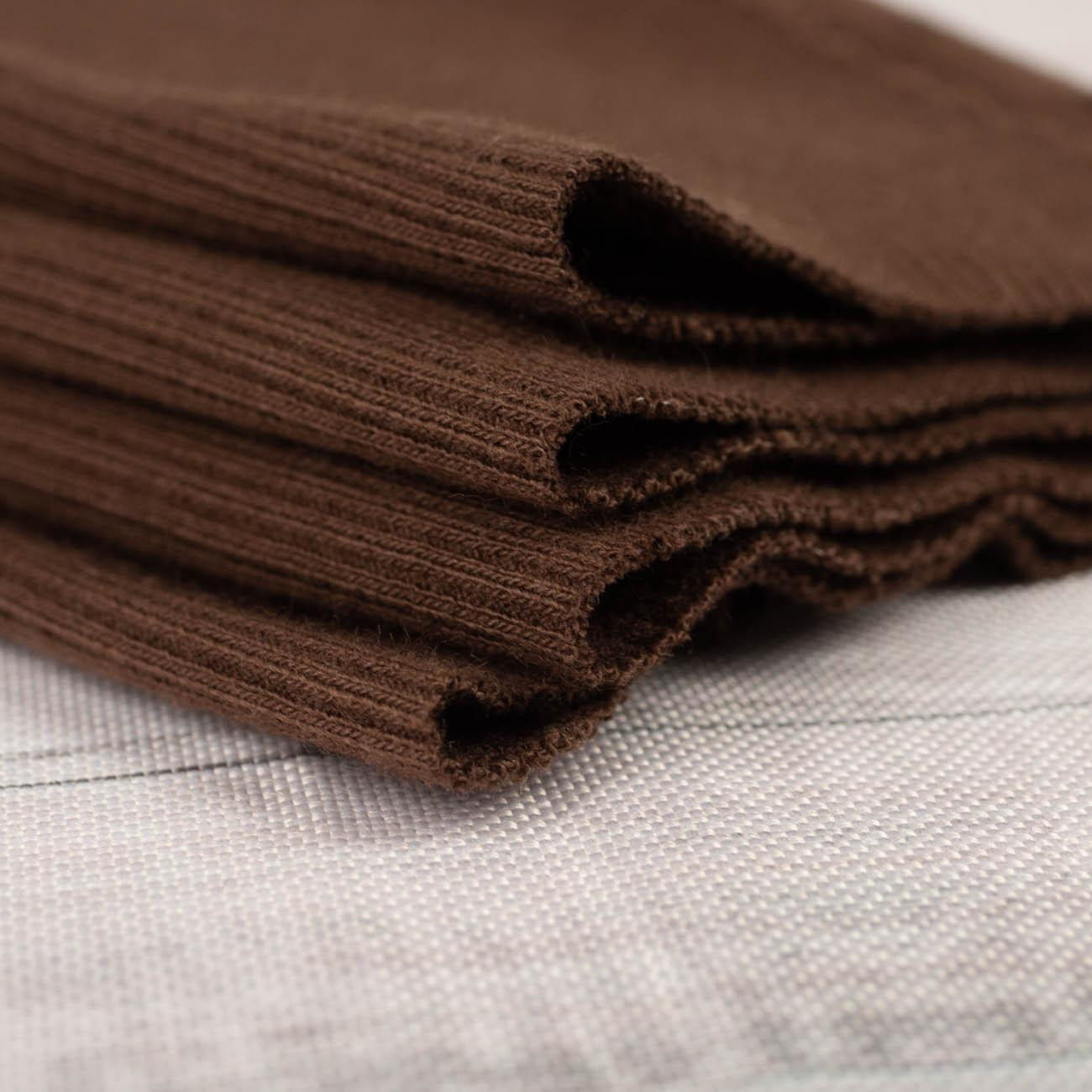 D-135 CHOCOLATE - Ribbed knit fabric