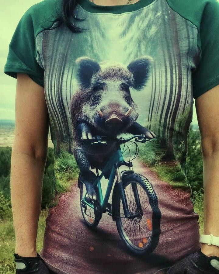 BOAR ON A BIKE PAT. 1 - PANEL (60cm x 50cm) SINGLE JERSEY