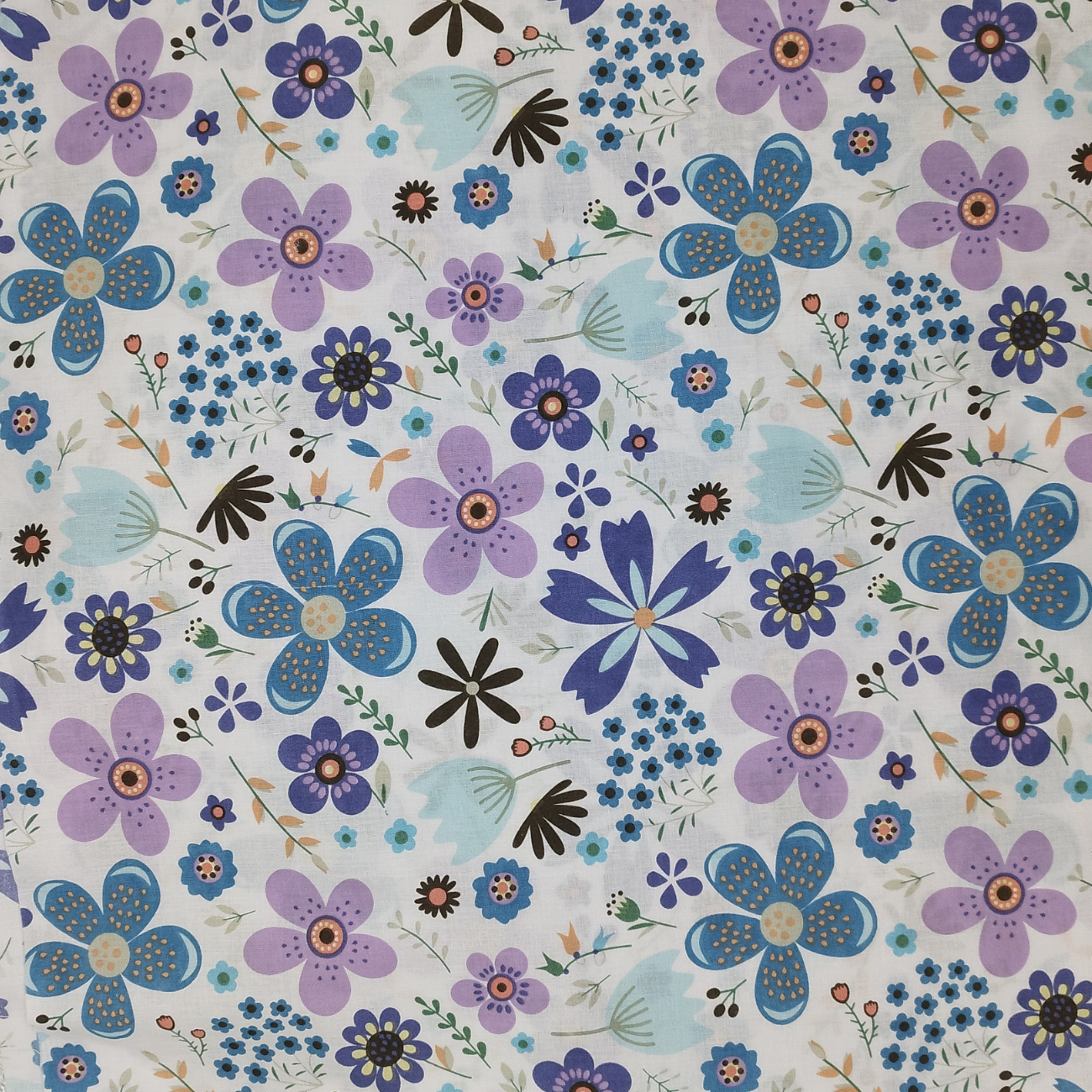 PASTEL FLOWERS - Cotton woven fabric