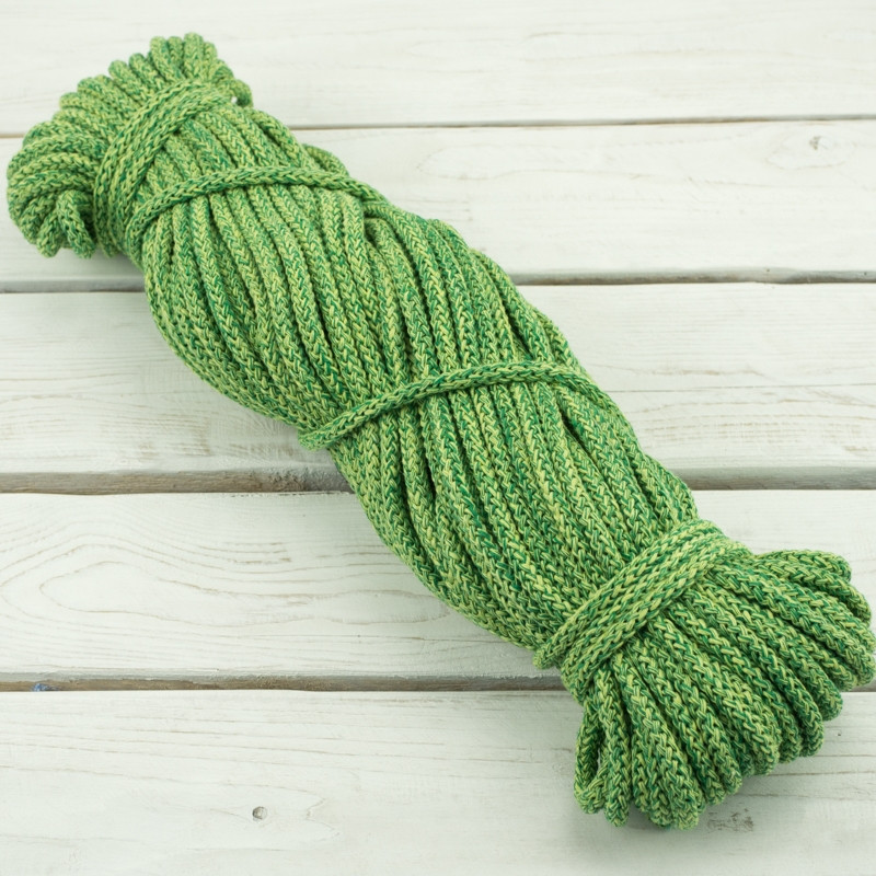 Strings cotton hank  8mm - melange  green