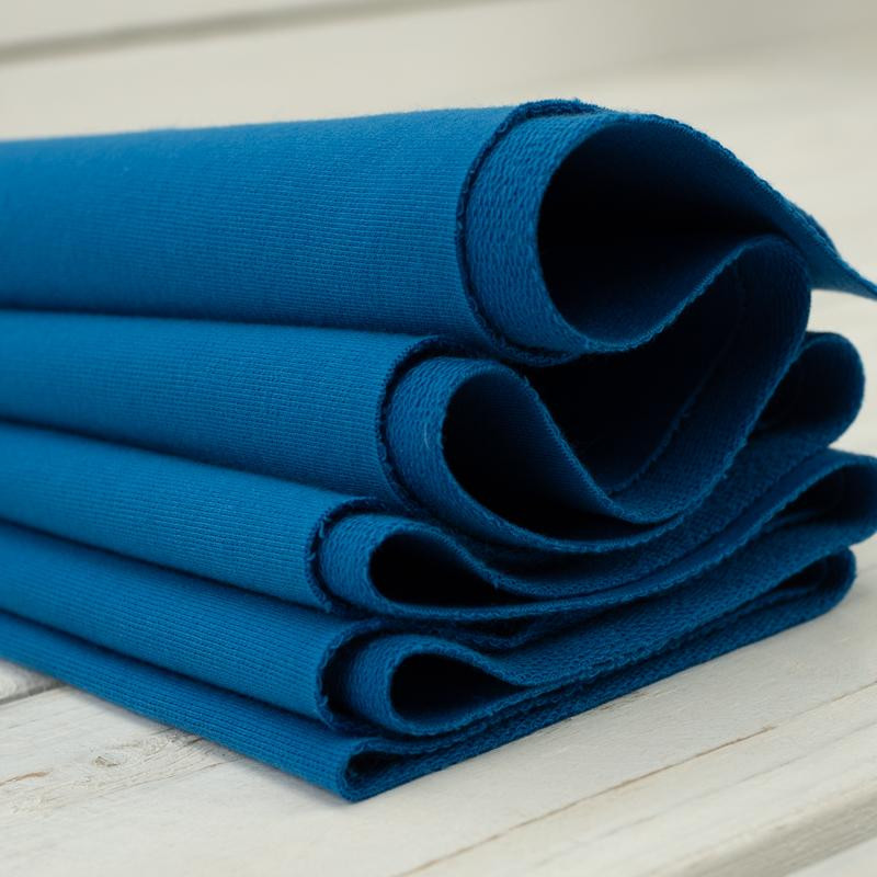 B-33 CLASSIC BLUE - looped knitwear with elastan