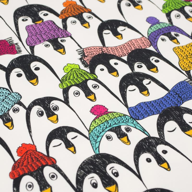 PENGUINS IN SCARVES - looped knit SP250