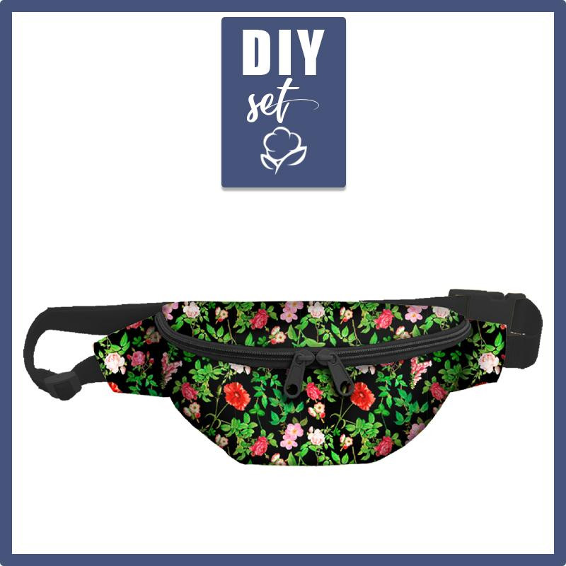 HIP BAG - MINI ROSES AND LEAVES (PARADISE GARDEN) / Choice of sizes