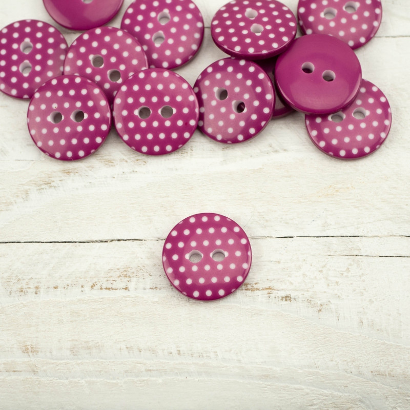 Plastic button with dots middle - purple 