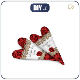 DECORATIVE HEARTS - ROSES DE