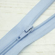 Coil zipper 35cm Open-end - baby blue