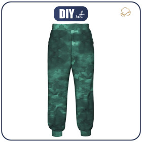 WOMEN'S JOGGERS (NOEMI) - CAMOUFLAGE pat. 2 / bottled green - sewing set