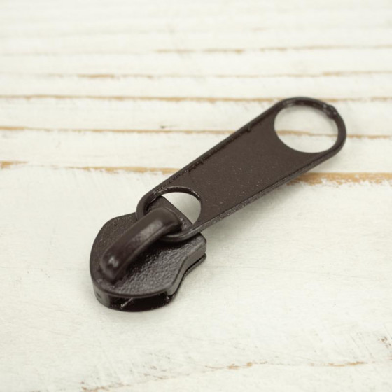Slider for zipper tape 5mm - dark brown 
