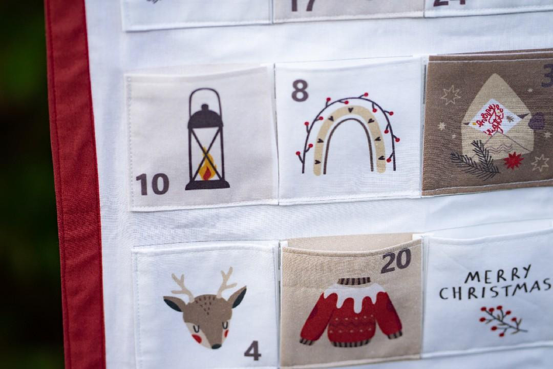 ADVENTSKALENDER - BORDOVÝ