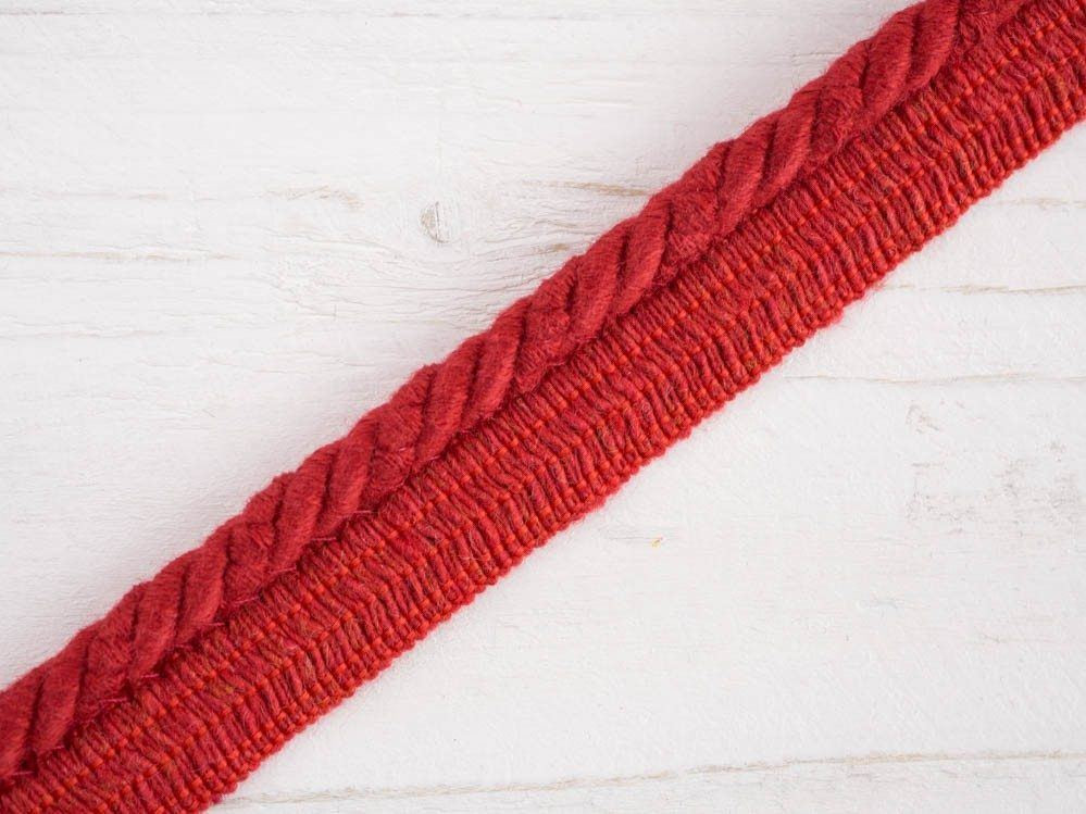 Zierschnur aus Baumwolle – mit Band zum Einnähen - rot