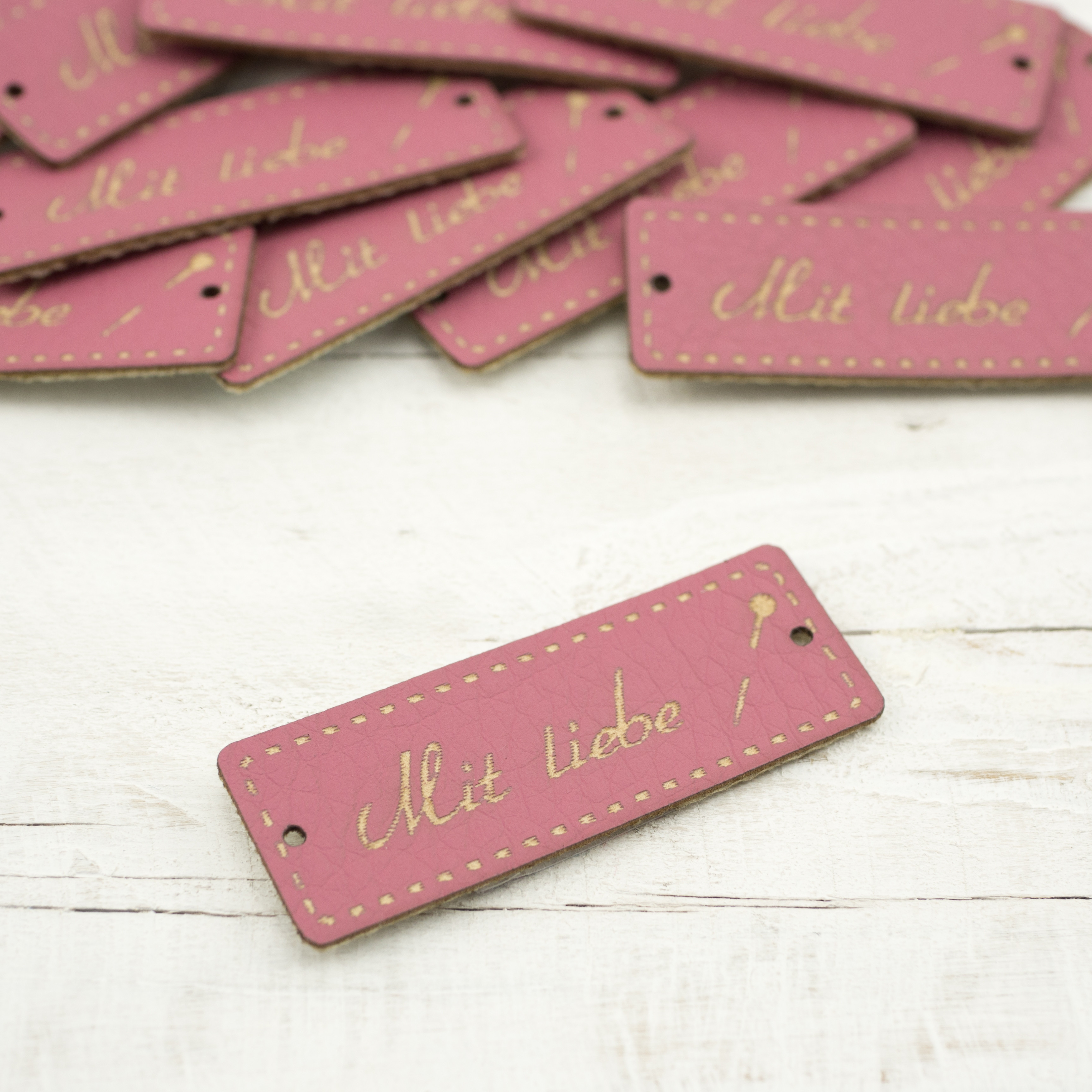 Mit liebe Label - Nähnadel 1,5x4 cm - hellpurpur