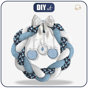 WIANEK ŚWIĄTECZNY - PINGWIN NA MISIU / listki (ZACZAROWANA ZIMA) - zestaw do uszycia